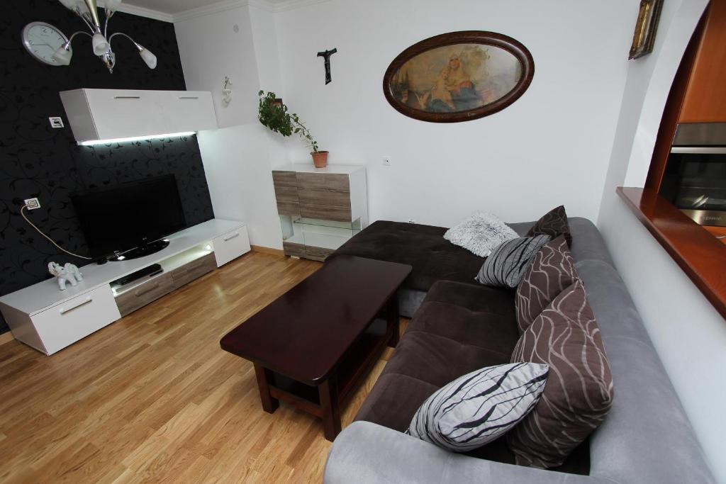 Apartament Ilinovic *